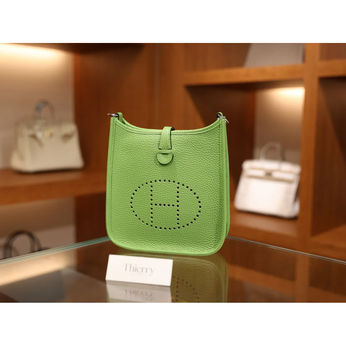 エヴリン ミニ クレマンス ヴェールクリケット シルバー金具