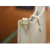 エヴリン ミニ クレマンス クレ ゴールド金具