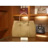 ガーデンパーティ 30 ネゴンダ トレンチ