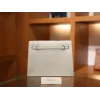 ケリーダンス スイフト パールグレー シルバー金具