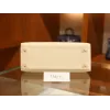 ケリー 25 エプソム クレ ゴールド金具
