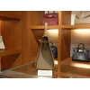 ケリー 28 エプソム エトゥープ ゴールド金具