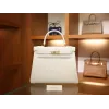 ケリー 28 トゴ ホワイト ゴールド金具