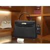 ケリー 32 トゴ ブラック ゴールド金具