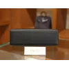 ケリーポシェット スイフト ブラック ゴールド金具
