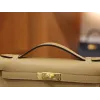 ケリーポシェット スイフト シャイ ゴールド金具