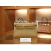 ケリーポシェット スイフト シャイ ゴールド金具