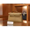 ケリーポシェット スイフト シャイ ゴールド金具