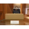 ケリーポシェット スイフト シャイ ゴールド金具