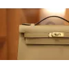 ケリーポシェット スイフト シャイ ゴールド金具