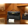 ケリーポシェット エプソム ブラック ゴールド金具