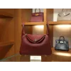 リンディ 26 クレマンス ルージュガランス シルバー金具