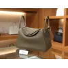 リンディ 30 クレマンス エトゥープ シルバー金具