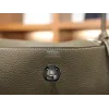 リンディ 30 クレマンス エトゥープ シルバー金具
