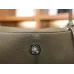 リンディ 30 クレマンス エトゥープ シルバー金具