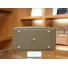 リンディ 30 クレマンス エトゥープ シルバー金具