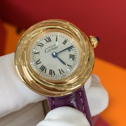 カルティエ「トリニティ」サークルモデル*中古市場で話題のレアアイテム～  金メッキシルバー+サファイアガラス 直径27mm（男女兼用）2WAYスタイリング エレガントな腕時計として トレンドのアームアクセサリーとして  伝統的な丸型に新風を吹き込む造形  軽量設計 サファイアガラス