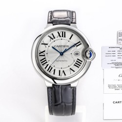 V6 カルティエ バロンブルー シリーズ CARTIER Ballon Bleu H1 最新版 イタリアン高級レザー使用  28,800振動/時の高精度ムーブメント 中央配置の滑らかな操作感リュウズ  UVライト照射で変色する宝石（純正同等） 5層構造サファイアガラス 魚眼レンズ効果 焼入れ青鋼針 42mmケース厚みを純正品と完全一致*全パーツCNC切削仕上げ  超精密研磨処理 SJシリーズが贈る、男性用メカニカルウォッチの最高傑作 