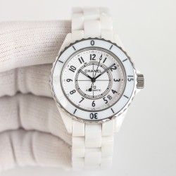 シャネル CHANEL J12 20周年記念モデル「ムーブメント刷新版」38mm（男女兼用）溝数を30→40に増加（視覚的拡張効果）角丸研磨+延長リンク（スリムシルエット）新開発フォント採用文字盤 時針/分針同幅化 先端0.2mm極細加工 専用Caliber 12.1自動巻きムーブメント  200m防水 セラミックリンク増量