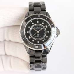 シャネル CHANEL J12 20周年記念モデル「ムーブメント刷新版」38mm（男女兼用）溝数を30→40に増加（視覚的拡張効果）角丸研磨+延長リンク（スリムシルエット）新開発フォント採用文字盤 時針/分針同幅化 先端0.2mm極細加工 専用Caliber 12.1自動巻きムーブメント  200m防水 セラミックリンク増量 