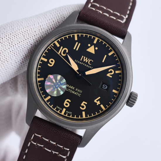 IWC アイ・ダブリュー・シー マークシリーズ フラッグシップモデル「スーパーチタニウム マーク XVIII」- IW327006、堂々登場! 素材・縫製・着け心地は本物100%再現。新開発のチタン製バックルも刻印・研磨が本物級で「見分け不可能」*三傑厳選メンズ機械式ムーブメント*SJが徹底的にこだわった超リアル実物写真を公開中 IWC アイ・ダブリュー・シー マークシリーズ フラッグシップモデル「スーパーチタニウム マーク XVIII」- IW327006、堂々登場! 素材・縫製・着け心地は本物100%再現。新開発のチタン製バックルも刻印・研磨が本物級で「見分け不可能」*三傑厳選メンズ機械式ムーブメント*SJが徹底的にこだわった超リアル実物写真を公開中