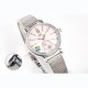 【JMF.Factory】匠の心が生んだ最高峰レプリカ*IWC アイ・ダブリュー・シー ポートフィノ デイ&ナイト Ref.IW659802(谷愛凌モデル)* 34mm×9.5mmのコンパクトケースが詩的な日替わり表示を表現。華やかなダイヤモンドセッティングと相まって、他を圧倒する美しさを実現。業界初の「超薄型ケース」を完全再現*正品を分解・計測し、厚み9.5mmを忠実に再現。星辰(昼夜表示盤)の位置も正品と寸分違わず市販の2824ムーブメントではなく、**JMF独占開発の「美優達35180カスタム版」* 【JMF.Factory】匠の心が生んだ最高峰レプリカ*IWC アイ・ダブリュー・シー ポートフィノ デイ&ナイト Ref.IW659802(谷愛凌モデル)* 34mm×9.5mmのコンパクトケースが詩的な日替わり表示を表現。華やかなダイヤモンドセッティングと相まって、他を圧倒する美しさを実現。業界初の「超薄型ケース」を完全再現*正品を分解・計測し、厚み9.5mmを忠実に再現。星辰(昼夜表示盤)の位置も正品と寸分違わず市販の2824ムーブメントではなく、**JMF独占開発の「美優達35180カスタム版」*