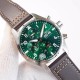 IWC(アイ・ダブリュー・シー)パイロット クロノグラフ 新型モデル IW388101/IW388103*スチールケースに洗練された造形美と明確なラインが特徴の新型パイロットウォッチが登場。従来モデルからサイズを41mmにコンパクト化し、現代男性の「ゴールドサイズ」として更に着けやすく進化しました。- 高精度なスチール仕上げ- 立体感あるデザインライン- 普遍的なスタイリング- パイロットウォッチの伝統的なコックピット計器風デザインを継承- 新開発のサファイアガラス裏蓋を採用- ETA7750をベースにI IWC(アイ・ダブリュー・シー)パイロット クロノグラフ 新型モデル IW388101/IW388103*スチールケースに洗練された造形美と明確なラインが特徴の新型パイロットウォッチが登場。従来モデルからサイズを41mmにコンパクト化し、現代男性の「ゴールドサイズ」として更に着けやすく進化しました。- 高精度なスチール仕上げ- 立体感あるデザインライン- 普遍的なスタイリング- パイロットウォッチの伝統的なコックピット計器風デザインを継承- 新開発のサファイアガラス裏蓋を採用- ETA7750をベースにI