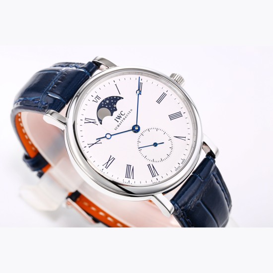 IWC アイ・ダブリュー・シー 最旬の傑作*ロングパワーリザーブ ムーンフェイズ マスター*新作コピーモデル IW544805 スケルトンケースバージョン*316L ステンレススチールケース*(鏡面研磨仕上げ)- 6時位置に小秒針(ハック機能付き) - ソリッドバーインデックスとローマ数字表示 - 12時位置のムーンフェイズ表示はオリジナルと完全一致 - 柳葉型針(時分表示) - 両面無反射コーティングサファイアクリスタルガラス*最高級輸入牛革ストラップ*独自開発自動巻き機械式ムーブメント- 高精度・ IWC アイ・ダブリュー・シー 最旬の傑作*ロングパワーリザーブ ムーンフェイズ マスター*新作コピーモデル IW544805 スケルトンケースバージョン*316L ステンレススチールケース*(鏡面研磨仕上げ)- 6時位置に小秒針(ハック機能付き) - ソリッドバーインデックスとローマ数字表示 - 12時位置のムーンフェイズ表示はオリジナルと完全一致 - 柳葉型針(時分表示) - 両面無反射コーティングサファイアクリスタルガラス*最高級輸入牛革ストラップ*独自開発自動巻き機械式ムーブメント- 高精度・
