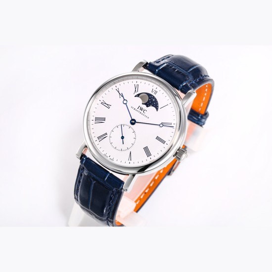 IWC アイ・ダブリュー・シー 最旬の傑作*ロングパワーリザーブ ムーンフェイズ マスター*新作コピーモデル IW544805 スケルトンケースバージョン*316L ステンレススチールケース*(鏡面研磨仕上げ)- 6時位置に小秒針(ハック機能付き) - ソリッドバーインデックスとローマ数字表示 - 12時位置のムーンフェイズ表示はオリジナルと完全一致 - 柳葉型針(時分表示) - 両面無反射コーティングサファイアクリスタルガラス*最高級輸入牛革ストラップ*独自開発自動巻き機械式ムーブメント- 高精度・ IWC アイ・ダブリュー・シー 最旬の傑作*ロングパワーリザーブ ムーンフェイズ マスター*新作コピーモデル IW544805 スケルトンケースバージョン*316L ステンレススチールケース*(鏡面研磨仕上げ)- 6時位置に小秒針(ハック機能付き) - ソリッドバーインデックスとローマ数字表示 - 12時位置のムーンフェイズ表示はオリジナルと完全一致 - 柳葉型針(時分表示) - 両面無反射コーティングサファイアクリスタルガラス*最高級輸入牛革ストラップ*独自開発自動巻き機械式ムーブメント- 高精度・