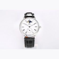 IWC アイ・ダブリュー・シー 最旬の傑作*ロングパワーリザーブ ムーンフェイズ マスター*新作コピーモデル IW544805 スケルトンケースバージョン*316L ステンレススチールケース*（鏡面研磨仕上げ）- 6時位置に小秒針（ハック機能付き）  - ソリッドバーインデックスとローマ数字表示 - 12時位置のムーンフェイズ表示はオリジナルと完全一致  - 柳葉型針（時分表示） - 両面無反射コーティングサファイアクリスタルガラス*最高級輸入牛革ストラップ*独自開発自動巻き機械式ムーブメント- 高精度・