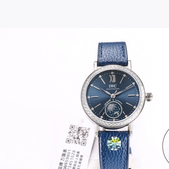 JMF.Factoryファクトリー最高傑作 - IWCポートフィーノ デイ&ナイト IW659802(谷愛凌モデル)*~市場最高峰のレプリカが誕生~*サイズ:34mm×9.5mm(超スリムケース)昼夜表示機能(詩的なビジュアル表現)ダイヤモンドセッティング(12石)3大革新ポイント* 薄さへの挑戦*・6時位置:24時間回転する昼夜表示盤(金製太陽&月モチーフ) ・文字盤:サンレイ仕上げ加工 ・各インデックスに天然ダイヤモンド(0.75ct相当)を設置 新型ムーブメント・美優達35180カスタムムーブメン JMF.Factoryファクトリー最高傑作 - IWCポートフィーノ デイ&ナイト IW659802(谷愛凌モデル)*~市場最高峰のレプリカが誕生~*サイズ:34mm×9.5mm(超スリムケース)昼夜表示機能(詩的なビジュアル表現)ダイヤモンドセッティング(12石)3大革新ポイント* 薄さへの挑戦*・6時位置:24時間回転する昼夜表示盤(金製太陽&月モチーフ) ・文字盤:サンレイ仕上げ加工 ・各インデックスに天然ダイヤモンド(0.75ct相当)を設置 新型ムーブメント・美優達35180カスタムムーブメン