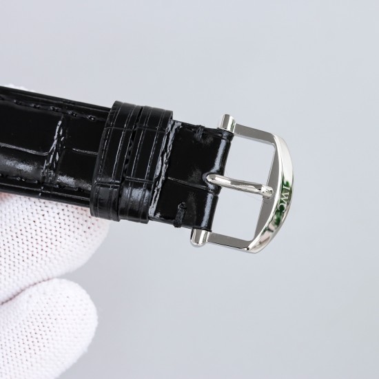 IWCポートフィーノ パーペチュアルカレンダー ムーンフェイズ IW510103 - 至高の逸品が登場◆IWCが誇る傑作「ロングパワーリザーブ&ムーンフェイズ」モデル◆・高級316Lステンレススチール製 鏡面研磨仕上げによる滑らかな質感 6時位置:スモールセコンド(ハック機能付き) 9時位置:パワーリザーブ表示 3時位置: IWCポートフィーノ パーペチュアルカレンダー ムーンフェイズ IW510103 - 至高の逸品が登場◆IWCが誇る傑作「ロングパワーリザーブ&ムーンフェイズ」モデル◆・高級316Lステンレススチール製 鏡面研磨仕上げによる滑らかな質感 6時位置:スモールセコンド(ハック機能付き) 9時位置:パワーリザーブ表示 3時位置: