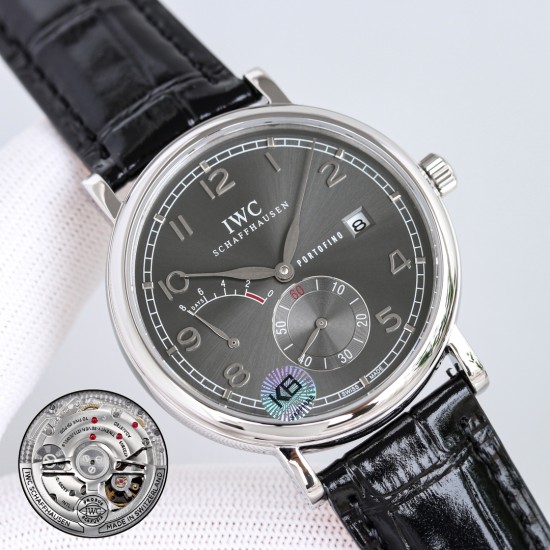 IWCポートフィーノ パーペチュアルカレンダー ムーンフェイズ IW510103 - 至高の逸品が登場◆IWCが誇る傑作「ロングパワーリザーブ&ムーンフェイズ」モデル◆・高級316Lステンレススチール製 鏡面研磨仕上げによる滑らかな質感 6時位置:スモールセコンド(ハック機能付き) 9時位置:パワーリザーブ表示 3時位置: IWCポートフィーノ パーペチュアルカレンダー ムーンフェイズ IW510103 - 至高の逸品が登場◆IWCが誇る傑作「ロングパワーリザーブ&ムーンフェイズ」モデル◆・高級316Lステンレススチール製 鏡面研磨仕上げによる滑らかな質感 6時位置:スモールセコンド(ハック機能付き) 9時位置:パワーリザーブ表示 3時位置: