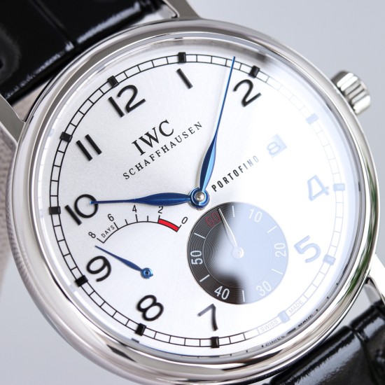 IWCポートフィーノ パーペチュアルカレンダー ムーンフェイズ IW510103 - 至高の逸品が登場◆IWCが誇る傑作「ロングパワーリザーブ&ムーンフェイズ」モデル◆・高級316Lステンレススチール製 鏡面研磨仕上げによる滑らかな質感 6時位置:スモールセコンド(ハック機能付き) 9時位置:パワーリザーブ表示 3時位置: IWCポートフィーノ パーペチュアルカレンダー ムーンフェイズ IW510103 - 至高の逸品が登場◆IWCが誇る傑作「ロングパワーリザーブ&ムーンフェイズ」モデル◆・高級316Lステンレススチール製 鏡面研磨仕上げによる滑らかな質感 6時位置:スモールセコンド(ハック機能付き) 9時位置:パワーリザーブ表示 3時位置: