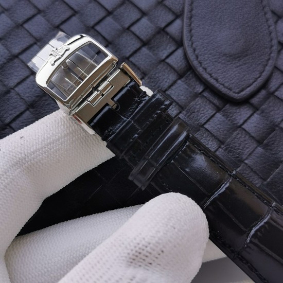 ジャガー・ルクルト ウルトラシン マスターコントロール~驚異の薄さ、本物の美しさ~ジャガー・ルクルト (Jaeger-LeCoultre) ウルトラシン マスターコントロール Q1288420 日本製9015ムーブメントを*Cal.896仕様*に完全改造*直径40mm × 厚さ8.0mm (驚異的な薄さ) 316Lステンレススチール,サファイアクリスタルガラス (純正品と見紛う透明度), 高級牛皮製 + デプロイメントバックル, 3気圧(30m) *TWC最新作 - 18ヶ月の歳月をかけた渾身の一品*TW ジャガー・ルクルト ウルトラシン マスターコントロール~驚異の薄さ、本物の美しさ~ジャガー・ルクルト (Jaeger-LeCoultre) ウルトラシン マスターコントロール Q1288420 日本製9015ムーブメントを*Cal.896仕様*に完全改造*直径40mm × 厚さ8.0mm (驚異的な薄さ) 316Lステンレススチール,サファイアクリスタルガラス (純正品と見紛う透明度), 高級牛皮製 + デプロイメントバックル, 3気圧(30m) *TWC最新作 - 18ヶ月の歳月をかけた渾身の一品*TW