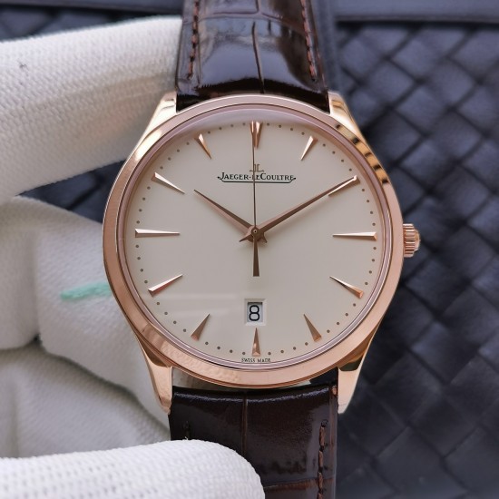 ウルトラシン マスターコントロール~驚異の薄さ、本物の美しさ~ジャガー・ルクルト (Jaeger-LeCoultre) ウルトラシン マスターコントロール Q1288420 日本製9015ムーブメントを*Cal.896仕様*に完全改造*直径40mm × 厚さ8.0mm (驚異的な薄さ) 316Lステンレススチール,サファイアクリスタルガラス (純正品と見紛う透明度), 高級牛皮製 + デプロイメントバックル, 3気圧(30m) *TWC最新作 - 18ヶ月の歳月をかけた渾身の一品*TWC最新作 - 18ヶ ウルトラシン マスターコントロール~驚異の薄さ、本物の美しさ~ジャガー・ルクルト (Jaeger-LeCoultre) ウルトラシン マスターコントロール Q1288420 日本製9015ムーブメントを*Cal.896仕様*に完全改造*直径40mm × 厚さ8.0mm (驚異的な薄さ) 316Lステンレススチール,サファイアクリスタルガラス (純正品と見紛う透明度), 高級牛皮製 + デプロイメントバックル, 3気圧(30m) *TWC最新作 - 18ヶ月の歳月をかけた渾身の一品*TWC最新作 - 18ヶ