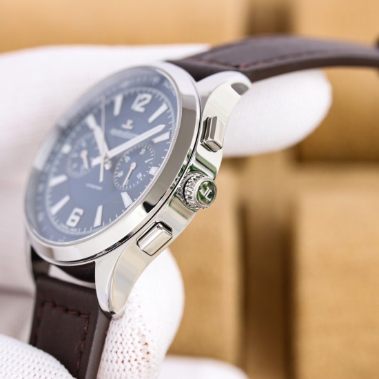【TW Factory 】蔵出しの逸品——ジャガー・ルクルト ノルサルトシリーズの腕時計、上品で繊細な魅力があります!【素晴らしい細部】316L精鋼の素材を使用し、CNCのトップクラスの技術で研磨しており、全体的な文字盤の質感を一段と向上させています。ケース径は41mmX11.9mmムーブメントは751Hで、防水性能は水深50mです。文字盤チームは多層の技術的なネックを突破し、完璧を目指し、12の目盛りの細部に至るまで徹底的にこだわり、太陽放射状の飾り模様を施しています。あらゆるビジネスシーンに適しており 【TW Factory 】蔵出しの逸品——ジャガー・ルクルト ノルサルトシリーズの腕時計、上品で繊細な魅力があります!【素晴らしい細部】316L精鋼の素材を使用し、CNCのトップクラスの技術で研磨しており、全体的な文字盤の質感を一段と向上させています。ケース径は41mmX11.9mmムーブメントは751Hで、防水性能は水深50mです。文字盤チームは多層の技術的なネックを突破し、完璧を目指し、12の目盛りの細部に至るまで徹底的にこだわり、太陽放射状の飾り模様を施しています。あらゆるビジネスシーンに適しており