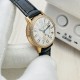 【Factory2022のもう一つの人気の名作】V4アップグレード版、ジャガー・ルクルト Jaeger-LeCoultre デイヴァンティーシリーズの腕時計!ロマンチックに登場し、シンプルで淑やかで、ロマンチックな情緒を存分に表現します!【時計ケース】ケース径は29MM/34MM/36MM、ケースの厚さは8.52MMで、シンプルでスッキリした外観が丁寧に研磨され、研磨技術が一致するように保証されています。時計リングには合計60個のトップクラスのシュワロフスキーの美しいダイヤモンドが取り付けられており、合計 【Factory2022のもう一つの人気の名作】V4アップグレード版、ジャガー・ルクルト Jaeger-LeCoultre デイヴァンティーシリーズの腕時計!ロマンチックに登場し、シンプルで淑やかで、ロマンチックな情緒を存分に表現します!【時計ケース】ケース径は29MM/34MM/36MM、ケースの厚さは8.52MMで、シンプルでスッキリした外観が丁寧に研磨され、研磨技術が一致するように保証されています。時計リングには合計60個のトップクラスのシュワロフスキーの美しいダイヤモンドが取り付けられており、合計