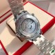 オメガ OMEGA 2023 年に初発されたアップグレードされた大人気モデルで、人気のあるクラシックな存在です。アーチ形の傷つきにくいサファイアガラスの鏡面を採用しており、シチズンのムーブメントの耐久性に十分に対応しています。修正用のリング部分と文字盤部分の色調を一致させており、ケースの形状とバンドの形状のアークが非常に完璧です。 オメガ OMEGA 2023 年に初発されたアップグレードされた大人気モデルで、人気のあるクラシックな存在です。アーチ形の傷つきにくいサファイアガラスの鏡面を採用しており、シチズンのムーブメントの耐久性に十分に対応しています。修正用のリング部分と文字盤部分の色調を一致させており、ケースの形状とバンドの形状のアークが非常に完璧です。