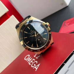 2022年の大ヒット商品！全く新しいオメガ（OMEGA）「Constellation Gents」コンステレーション ジェンツ シリーズ。新しいシチズン（Citizen）ムーブメントを搭載した、高品質で超お手頃価格の又一代表作です。サファイアガラスの防かすりガラス ミラー面で、時刻の読み取りがはっきりします。防水性能は抜群で、安心して泳ぐことができます! 316Lステンレス スチールの時計ケースで、同じ材質のブレスレットはCNCカッティング技術を採用しており、ケースの形状と接続部分が完璧にマッチしています