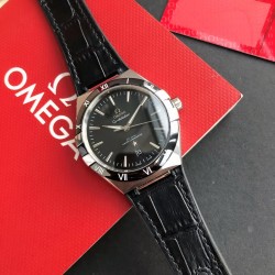 2022年の大ヒット商品！全く新しいオメガ（OMEGA）「Constellation Gents」コンステレーション ジェンツ シリーズ。新しいシチズン（Citizen）ムーブメントを搭載した、高品質で超お手頃価格の又一代表作です。サファイアガラスの防かすりガラス ミラー面で、時刻の読み取りがはっきりします。防水性能は抜群で、安心して泳ぐことができます! 316Lステンレス スチールの時計ケースで、同じ材質のブレスレットはCNCカッティング技術を採用しており、ケースの形状と接続部分が完璧にマッチしています