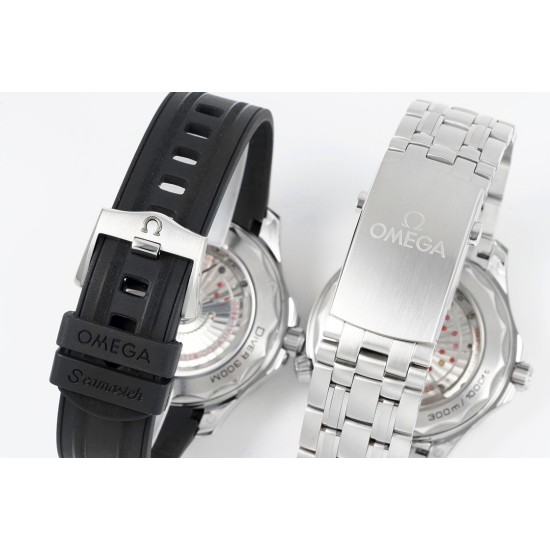 オメガ OMEGA オメガ(OMEGA)のシーマスター300メートルシリーズ、サイズは42mmです。 オメガ OMEGA オメガ(OMEGA)のシーマスター300メートルシリーズ、サイズは42mmです。