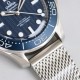 オメガ OMEGA 最新に登場したボンド60周年記念モデル!二色の夜光式時刻表示盤とダイヤル!007映画『ノータイム・トゥ・ダイ』をテーマにした腕時計——「Seamaster Diver 300M 007 Edition」。この腕時計は、レトロでしっかりしたスタイルで目を引きます。42mmのケースが作られており、これはよく宇宙技術に使用される素材で、丈夫で軽量です。精巧で美しい青色のダイヤルには、透かし彫りのロジウムメッキの時針と分針が組み合わされており、白ペイントを施したアルミ製の「キャンディーアイス オメガ OMEGA 最新に登場したボンド60周年記念モデル!二色の夜光式時刻表示盤とダイヤル!007映画『ノータイム・トゥ・ダイ』をテーマにした腕時計——「Seamaster Diver 300M 007 Edition」。この腕時計は、レトロでしっかりしたスタイルで目を引きます。42mmのケースが作られており、これはよく宇宙技術に使用される素材で、丈夫で軽量です。精巧で美しい青色のダイヤルには、透かし彫りのロジウムメッキの時針と分針が組み合わされており、白ペイントを施したアルミ製の「キャンディーアイス