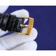 オメガ OMEGA 市場で独占的な最新の蓋ガラス素材を採用しており、時計のダイヤル外径部分では、精密な秒目とガラスが一体化されており、内径部分には非常に強力な夜光指針を目盛りとして使用しています。独占的なカレンダー窓も備えており、非常に強力な夜光効果と卓越した3D立体感を持ち、超薄型の技術を採用しています。ケース径は42mmです。この腕時計は、オリジナルの9015ムーブメントを使用しており、1時間当たり28800回振動し、ゼロ返品率の高品質です。4種類のスタイルには、トップレベルの輸入牛革バンドを使用し オメガ OMEGA 市場で独占的な最新の蓋ガラス素材を採用しており、時計のダイヤル外径部分では、精密な秒目とガラスが一体化されており、内径部分には非常に強力な夜光指針を目盛りとして使用しています。独占的なカレンダー窓も備えており、非常に強力な夜光効果と卓越した3D立体感を持ち、超薄型の技術を採用しています。ケース径は42mmです。この腕時計は、オリジナルの9015ムーブメントを使用しており、1時間当たり28800回振動し、ゼロ返品率の高品質です。4種類のスタイルには、トップレベルの輸入牛革バンドを使用し