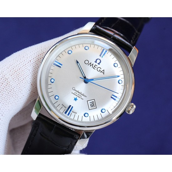 オメガ OMEGA 市場で独占的な最新の蓋ガラス素材を採用しており、時計のダイヤル外径部分では、精密な秒目とガラスが一体化されており、内径部分には非常に強力な夜光指針を目盛りとして使用しています。独占的なカレンダー窓も備えており、非常に強力な夜光効果と卓越した3D立体感を持ち、超薄型の技術を採用しています。ケース径は42mmです。この腕時計は、オリジナルの9015ムーブメントを使用しており、1時間当たり28800回振動し、ゼロ返品率の高品質です。4種類のスタイルには、トップレベルの輸入牛革バンドを使用し オメガ OMEGA 市場で独占的な最新の蓋ガラス素材を採用しており、時計のダイヤル外径部分では、精密な秒目とガラスが一体化されており、内径部分には非常に強力な夜光指針を目盛りとして使用しています。独占的なカレンダー窓も備えており、非常に強力な夜光効果と卓越した3D立体感を持ち、超薄型の技術を採用しています。ケース径は42mmです。この腕時計は、オリジナルの9015ムーブメントを使用しており、1時間当たり28800回振動し、ゼロ返品率の高品質です。4種類のスタイルには、トップレベルの輸入牛革バンドを使用し