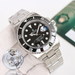 新品 ロレックス ROLEX サブマリナー ケース径：41mm 全く新しいケースタイプで、正規品を元に型を取って作られており、新しい3235ムーブメントを搭載しています。時計の針の調整は可逆的で、72時間のパワーリザーブ（動力貯蔵）機能を備えています。そう、72時間です。市場に出回っている3235ムーブメントや2824/2836ムーブメントの実際のパワーリザーブ時間は約38時間程度で、一晩だけ置くことができます。