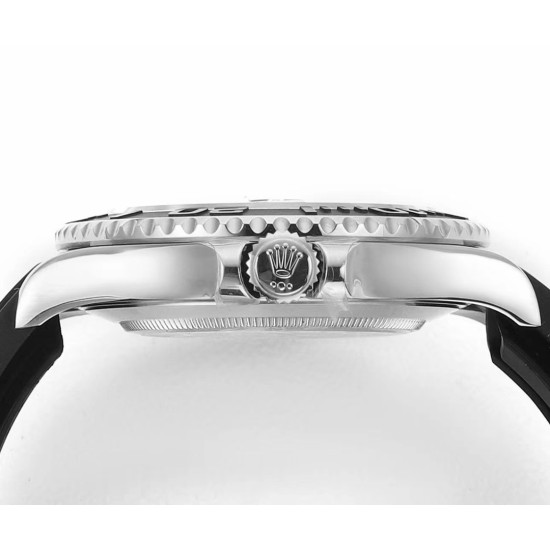ROLEX ヨットマスターシリーズ 42mm 226659 のプラチナモデル、高級な貴金属モデル、豪華なゴールドモデルです。日付表示の文字は、インクによる立体感がより際立っています。ケースの底面には貴金属の刻印が施されています。ビーズエッジ(歯車リング)は研磨されており、外観に対するプロセス処理がより繊細です。 ROLEX ヨットマスターシリーズ 42mm 226659 のプラチナモデル、高級な貴金属モデル、豪華なゴールドモデルです。日付表示の文字は、インクによる立体感がより際立っています。ケースの底面には貴金属の刻印が施されています。ビーズエッジ(歯車リング)は研磨されており、外観に対するプロセス処理がより繊細です。