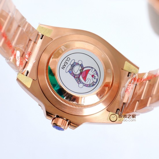 ロレックス ROLEX が大爆発的に登場!グリニッジ 、指針は、メッキ白金をアップグレードし、どんな角度から見ても輝きを感じることができます。特殊な針先の技術を採用しており、夜光塗料にはスイス産の青緑色の夜光塗料を使用し、夜光効果を完璧に再現しています。時計盤は、立体印刷で、メッキ白金を使用し、中心軸が下がっており、カレンダーも下がっています。リング:真っ暗な青と黒のリング/赤と青のリング/黒のリング/本物のセラミックで、いずれも白金で埋められています。カレンダー:新バージョンのロレックスのカレンダーの文 ロレックス ROLEX が大爆発的に登場!グリニッジ 、指針は、メッキ白金をアップグレードし、どんな角度から見ても輝きを感じることができます。特殊な針先の技術を採用しており、夜光塗料にはスイス産の青緑色の夜光塗料を使用し、夜光効果を完璧に再現しています。時計盤は、立体印刷で、メッキ白金を使用し、中心軸が下がっており、カレンダーも下がっています。リング:真っ暗な青と黒のリング/赤と青のリング/黒のリング/本物のセラミックで、いずれも白金で埋められています。カレンダー:新バージョンのロレックスのカレンダーの文
