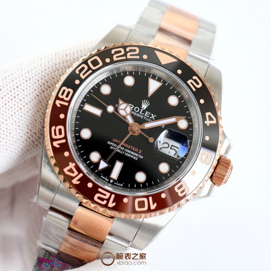 ロレックス ROLEX が大爆発的に登場!グリニッジ 、指針は、メッキ白金をアップグレードし、どんな角度から見ても輝きを感じることができます。特殊な針先の技術を採用しており、夜光塗料にはスイス産の青緑色の夜光塗料を使用し、夜光効果を完璧に再現しています。時計盤は、立体印刷で、メッキ白金を使用し、中心軸が下がっており、カレンダーも下がっています。リング:真っ暗な青と黒のリング/赤と青のリング/黒のリング/本物のセラミックで、いずれも白金で埋められています。カレンダー:新バージョンのロレックスのカレンダーの文 ロレックス ROLEX が大爆発的に登場!グリニッジ 、指針は、メッキ白金をアップグレードし、どんな角度から見ても輝きを感じることができます。特殊な針先の技術を採用しており、夜光塗料にはスイス産の青緑色の夜光塗料を使用し、夜光効果を完璧に再現しています。時計盤は、立体印刷で、メッキ白金を使用し、中心軸が下がっており、カレンダーも下がっています。リング:真っ暗な青と黒のリング/赤と青のリング/黒のリング/本物のセラミックで、いずれも白金で埋められています。カレンダー:新バージョンのロレックスのカレンダーの文