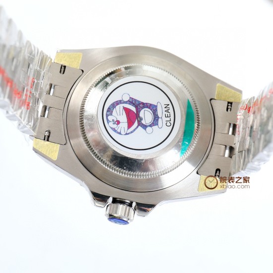 ロレックス ROLEX が大爆発的に登場!グリニッジ 、指針は、メッキ白金をアップグレードし、どんな角度から見ても輝きを感じることができます。特殊な針先の技術を採用しており、夜光塗料にはスイス産の青緑色の夜光塗料を使用し、夜光効果を完璧に再現しています。時計盤は、立体印刷で、メッキ白金を使用し、中心軸が下がっており、カレンダーも下がっています。リング:真っ暗な青と黒のリング/赤と青のリング/黒のリング/本物のセラミックで、いずれも白金で埋められています。カレンダー:新バージョンのロレックスのカレンダーの文 ロレックス ROLEX が大爆発的に登場!グリニッジ 、指針は、メッキ白金をアップグレードし、どんな角度から見ても輝きを感じることができます。特殊な針先の技術を採用しており、夜光塗料にはスイス産の青緑色の夜光塗料を使用し、夜光効果を完璧に再現しています。時計盤は、立体印刷で、メッキ白金を使用し、中心軸が下がっており、カレンダーも下がっています。リング:真っ暗な青と黒のリング/赤と青のリング/黒のリング/本物のセラミックで、いずれも白金で埋められています。カレンダー:新バージョンのロレックスのカレンダーの文